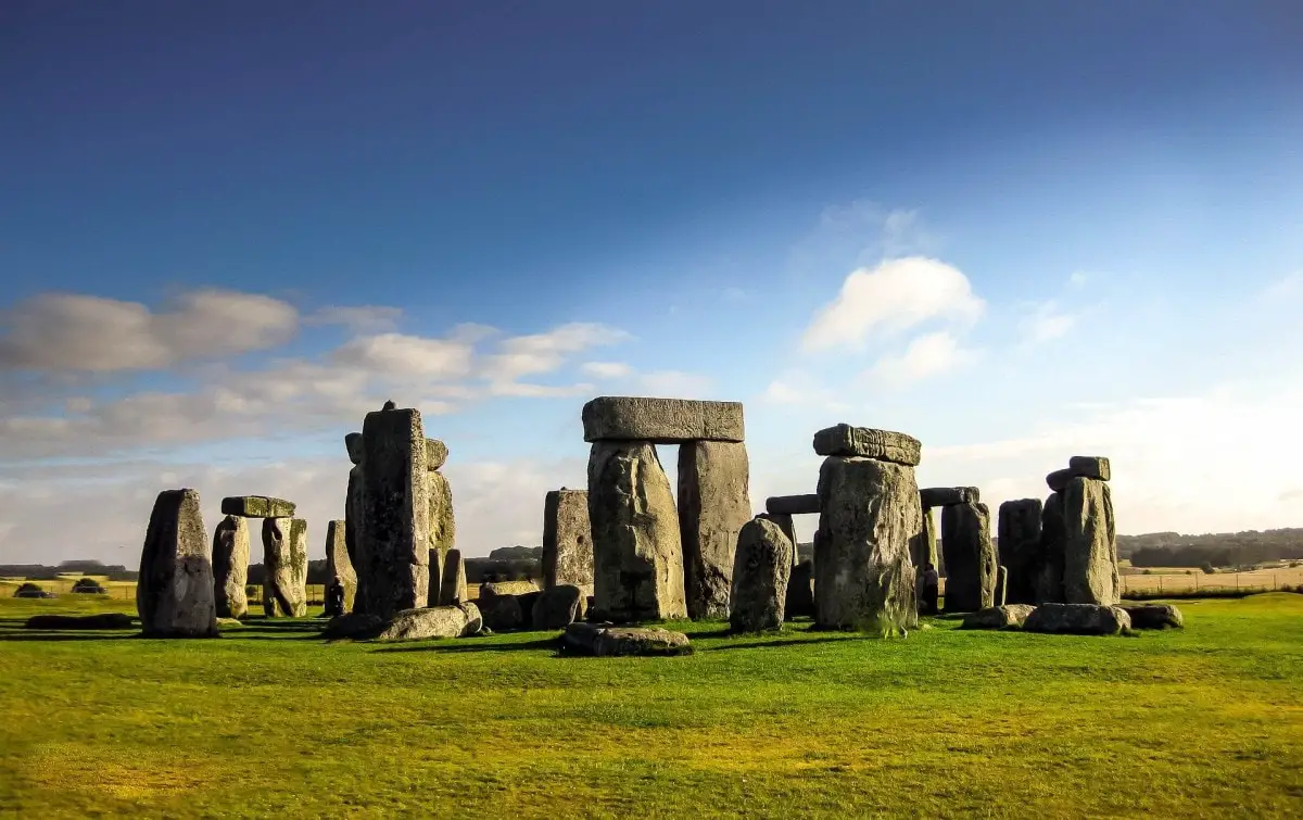 Books about wanderlust - Stonehenge England