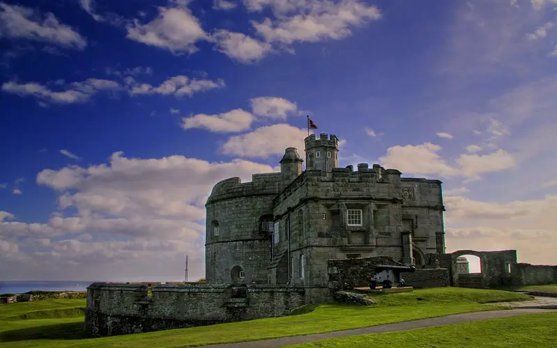 London to Cornwall by car - stop at Pendennis Castle