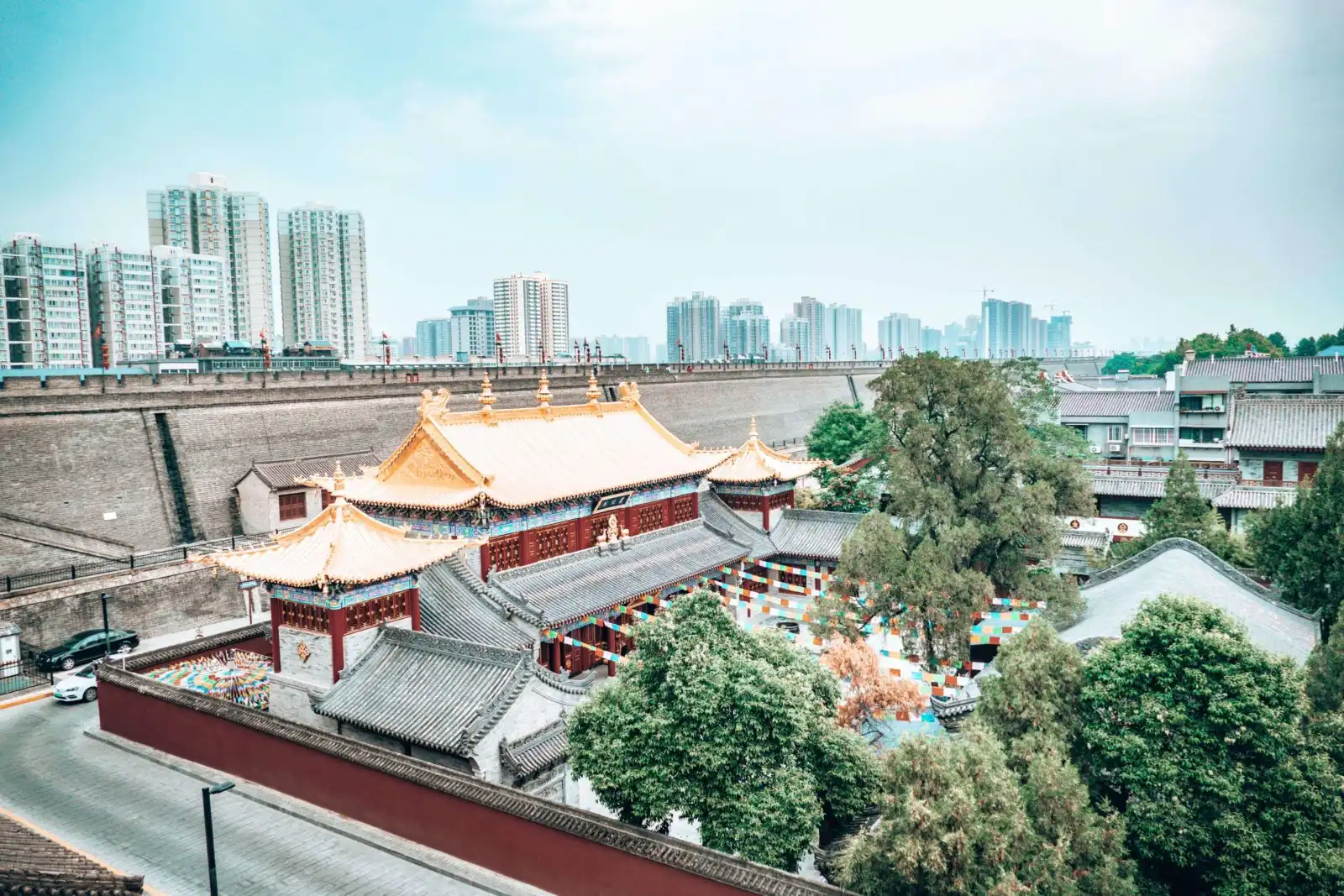 Image of the Guangren temple in Xian China