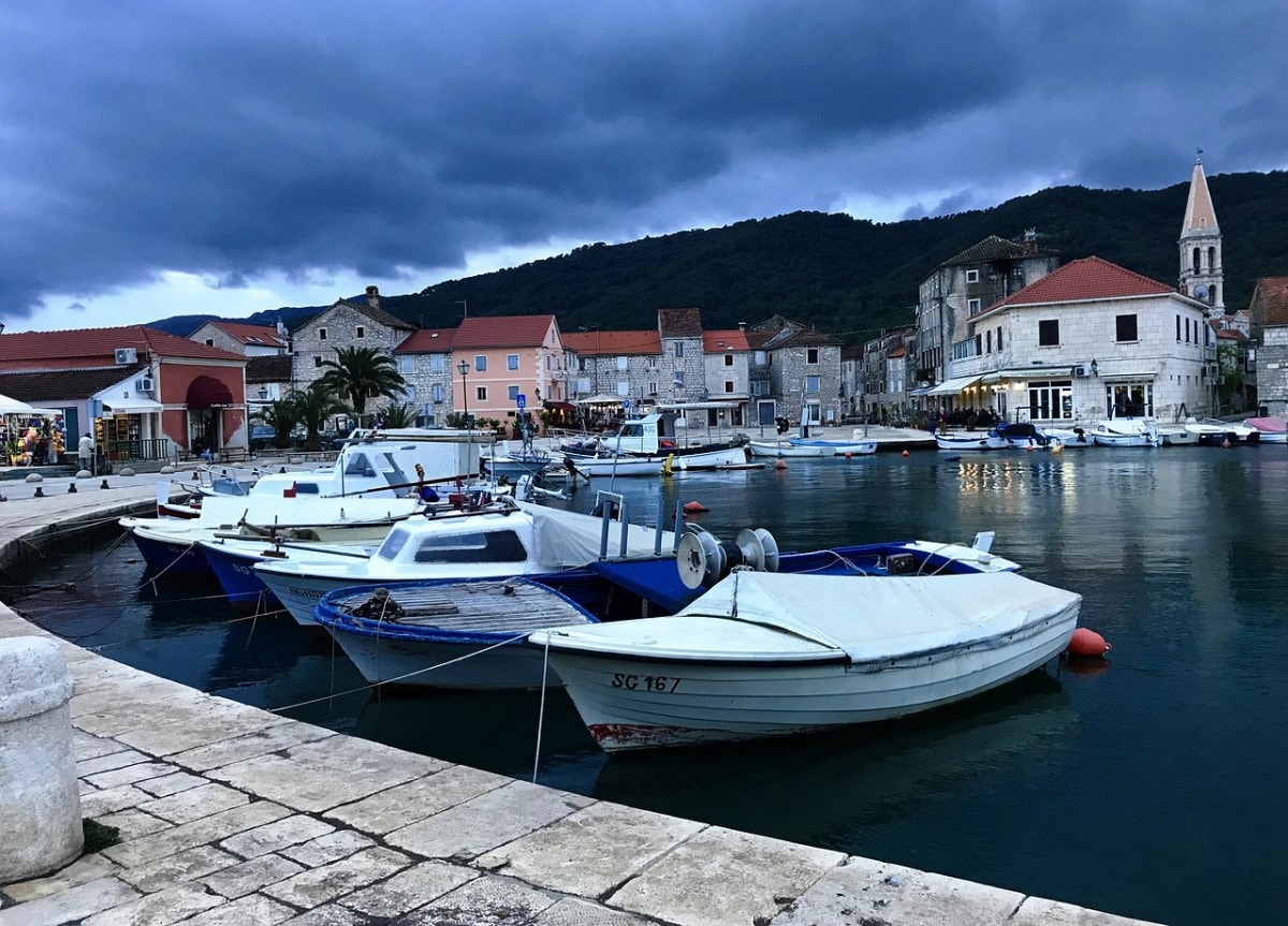 Island hopping in Croatia - Stari Grad Hvar