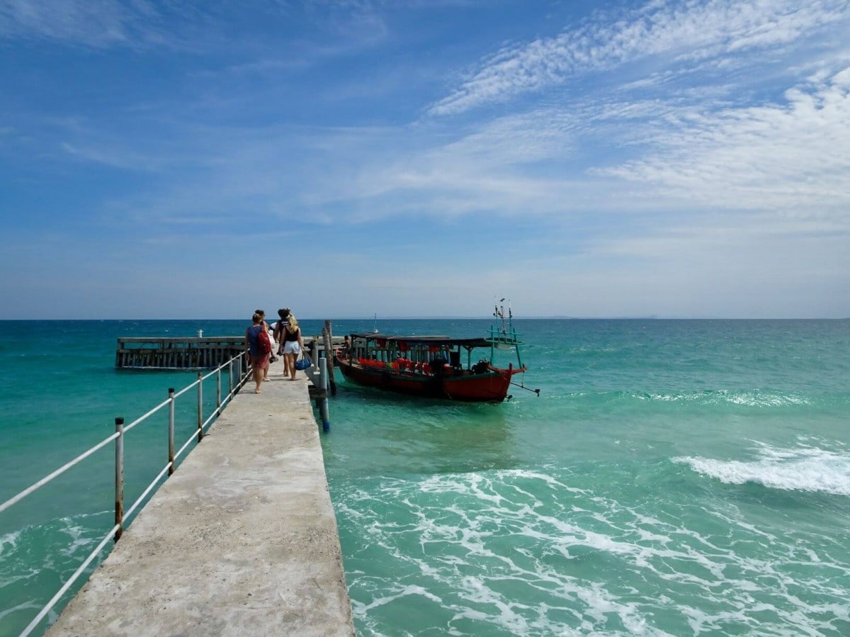 Sihanoukville ferry - koh toch boat cambodia