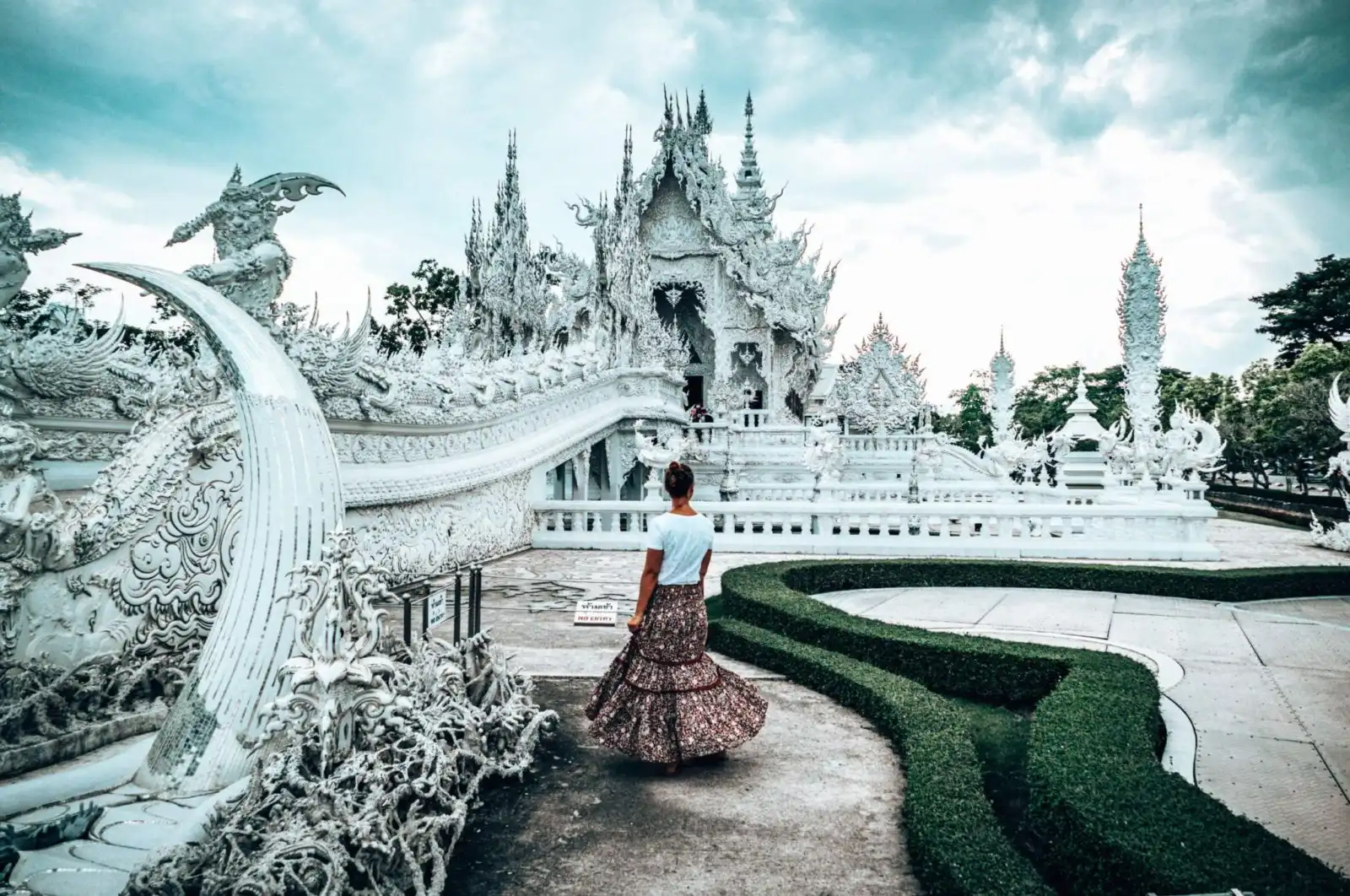 The White Temple, Chiang Rai