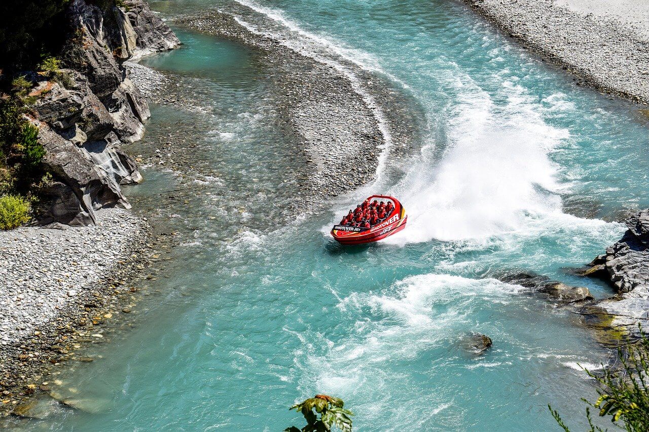 Jetboating in Queenstown on the Shotover River