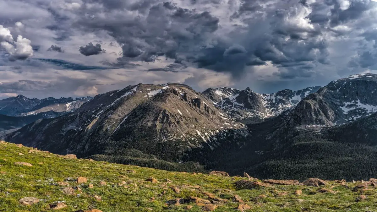 Explore Rocky Mountain National Park